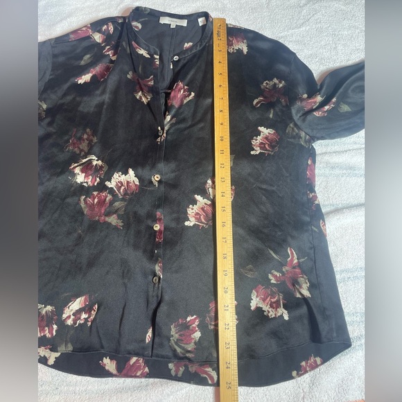 VINCE Black silk blouse with tulip print,size xs - Picture 12 of 16
